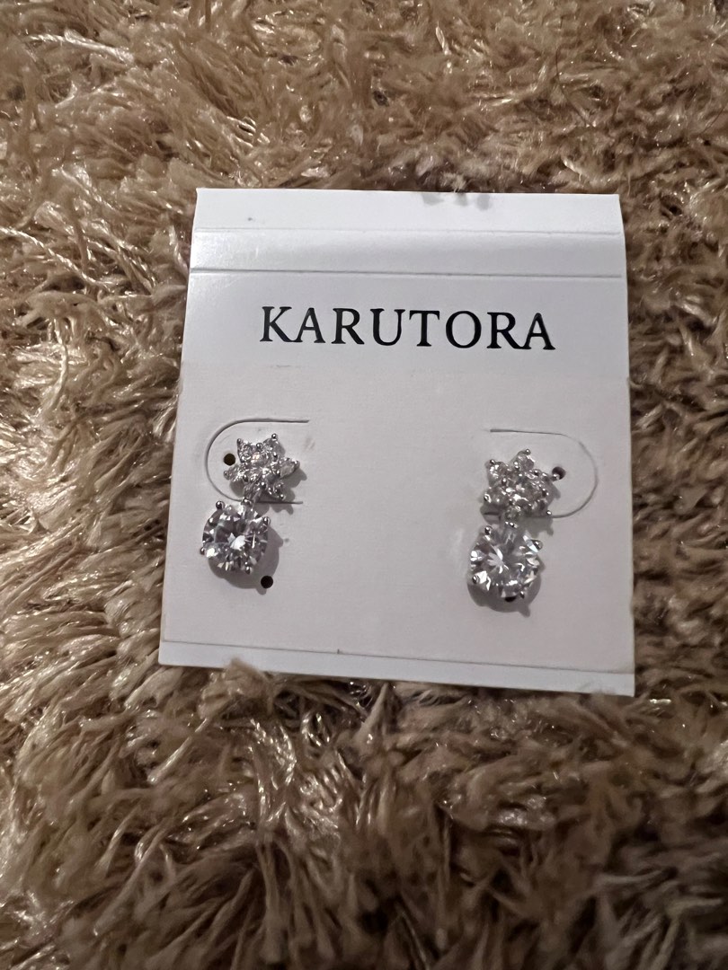 Karutora top earrings price