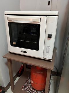 ❗️SOLD❗️La Germania Table Oven (Gas Thermostat Control)