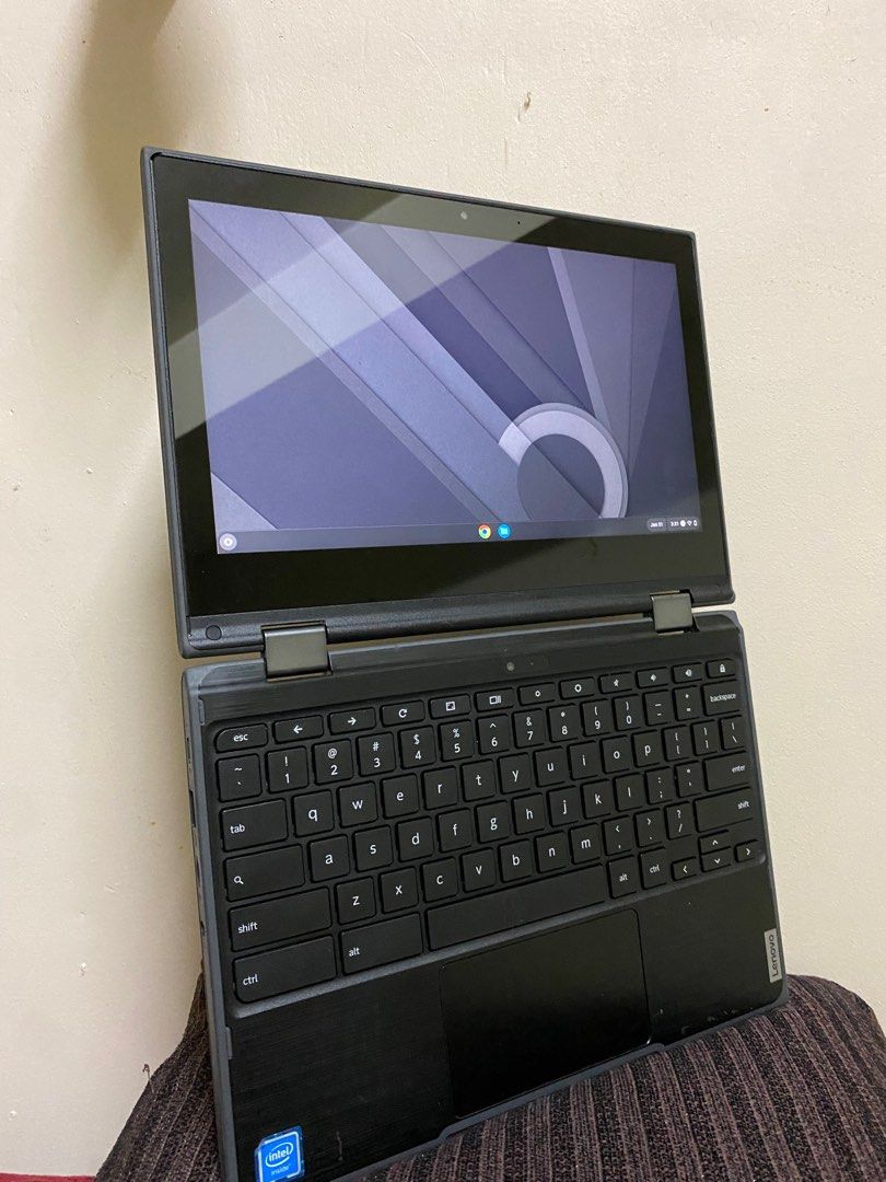 Lenovo Touchscreen Chromebook Fully bendable, Computers & Tech, Laptops