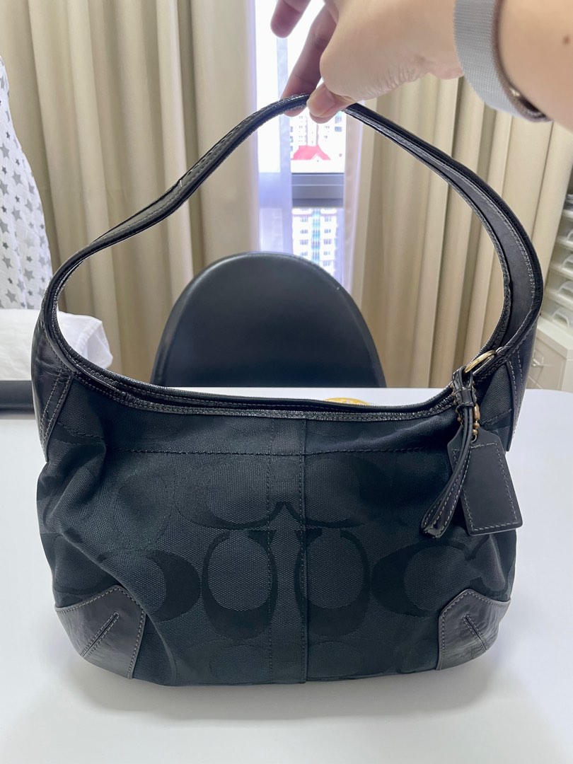 Used black store coach purse