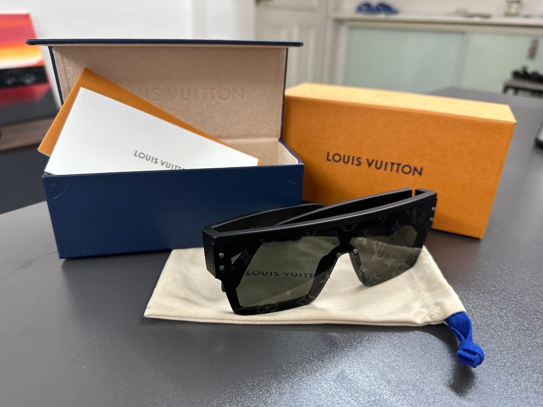 Louis Vuitton - LV WAIMEA L SUNGLASSES Glassess, Luxury, Accessories on  Carousell