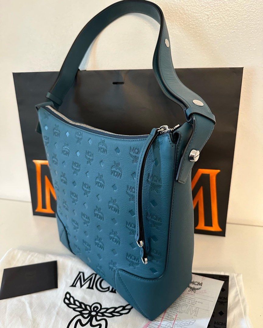 Mcm klara crossbody bag outlet
