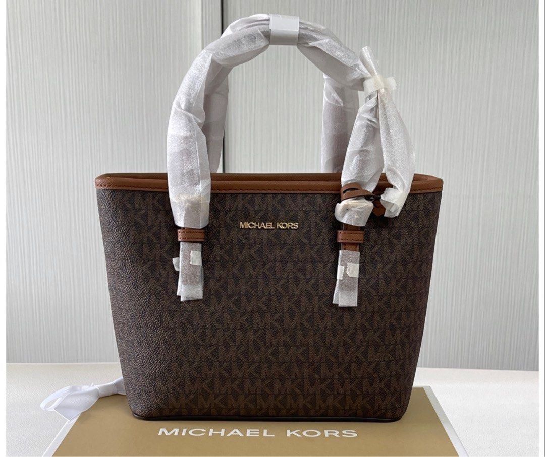 michael kors travel case