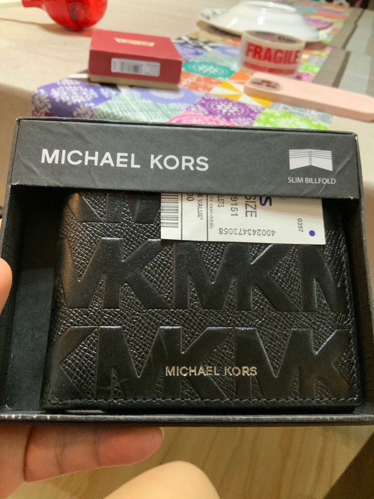 Michael kors mens wallet, Men's Fashion, Watches & Accessories, Wallets &  Card Holders on Carousell