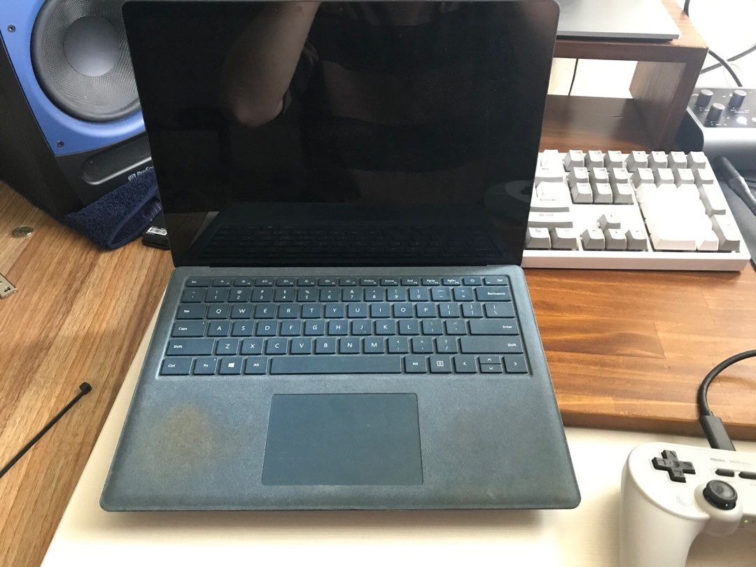 Microsoft Surface laptop 1 trackpad and touchscreen not working