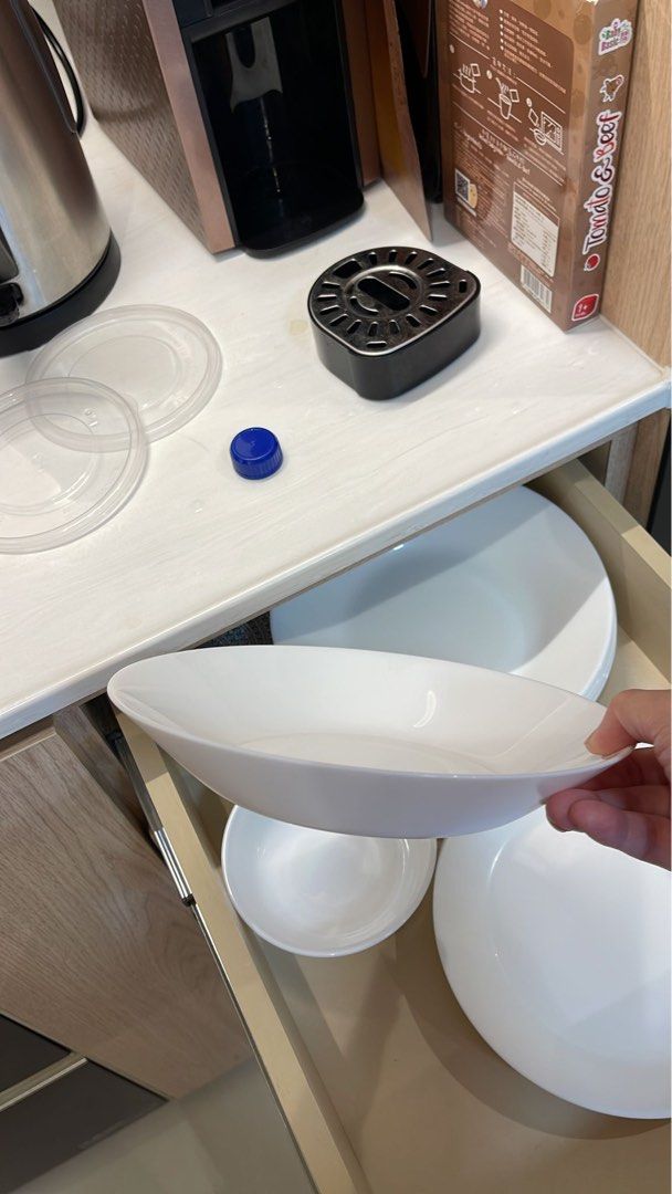 Midea table top dishwasher with water tank, TV & Home Appliances