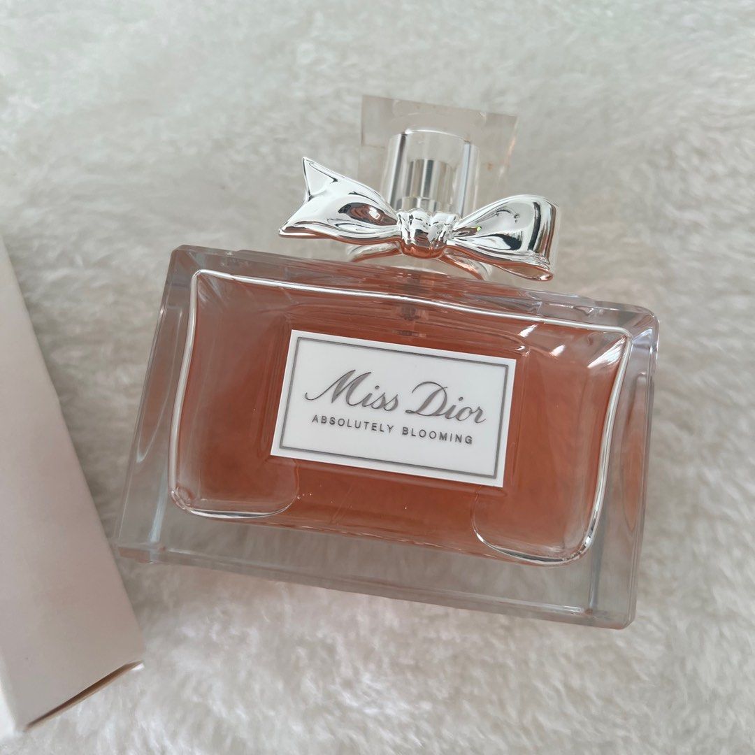 MISS DIOR ABSOLUTELY BLOOMING Eau de parfum