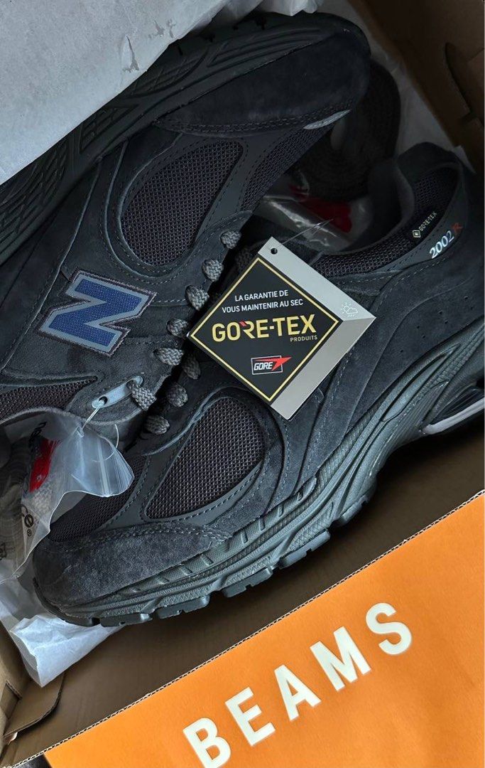 new balance beams 2002r gore-tex us9.5/us9, 男裝, 鞋, 波鞋- Carousell