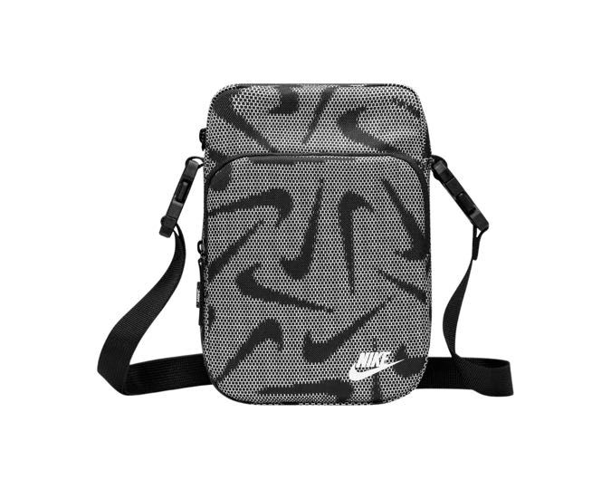 Nike Crossbody Sling Bag, Men's Fashion, Bags, Sling Bags on Carousell