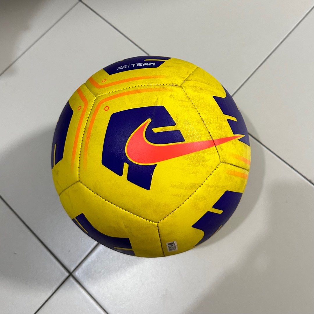 buy nike football ball