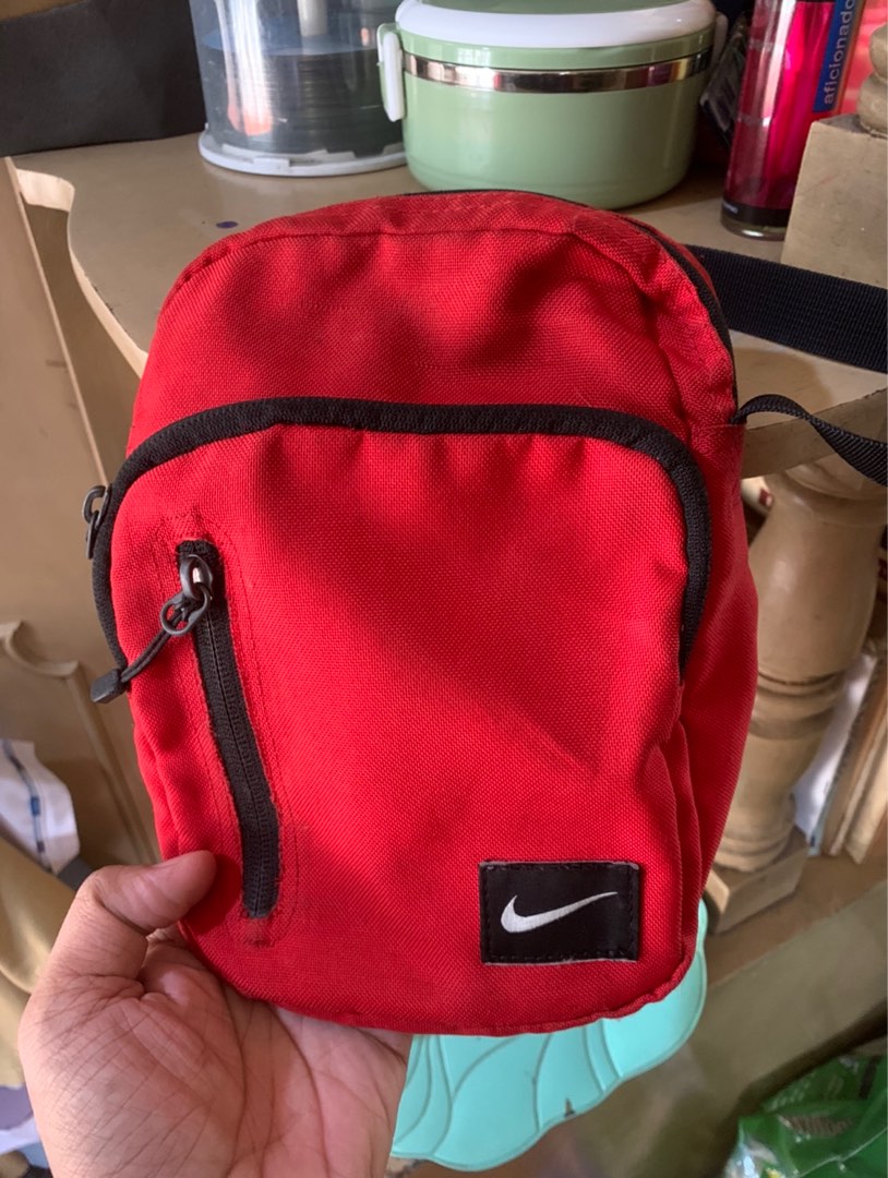 beg sling nike