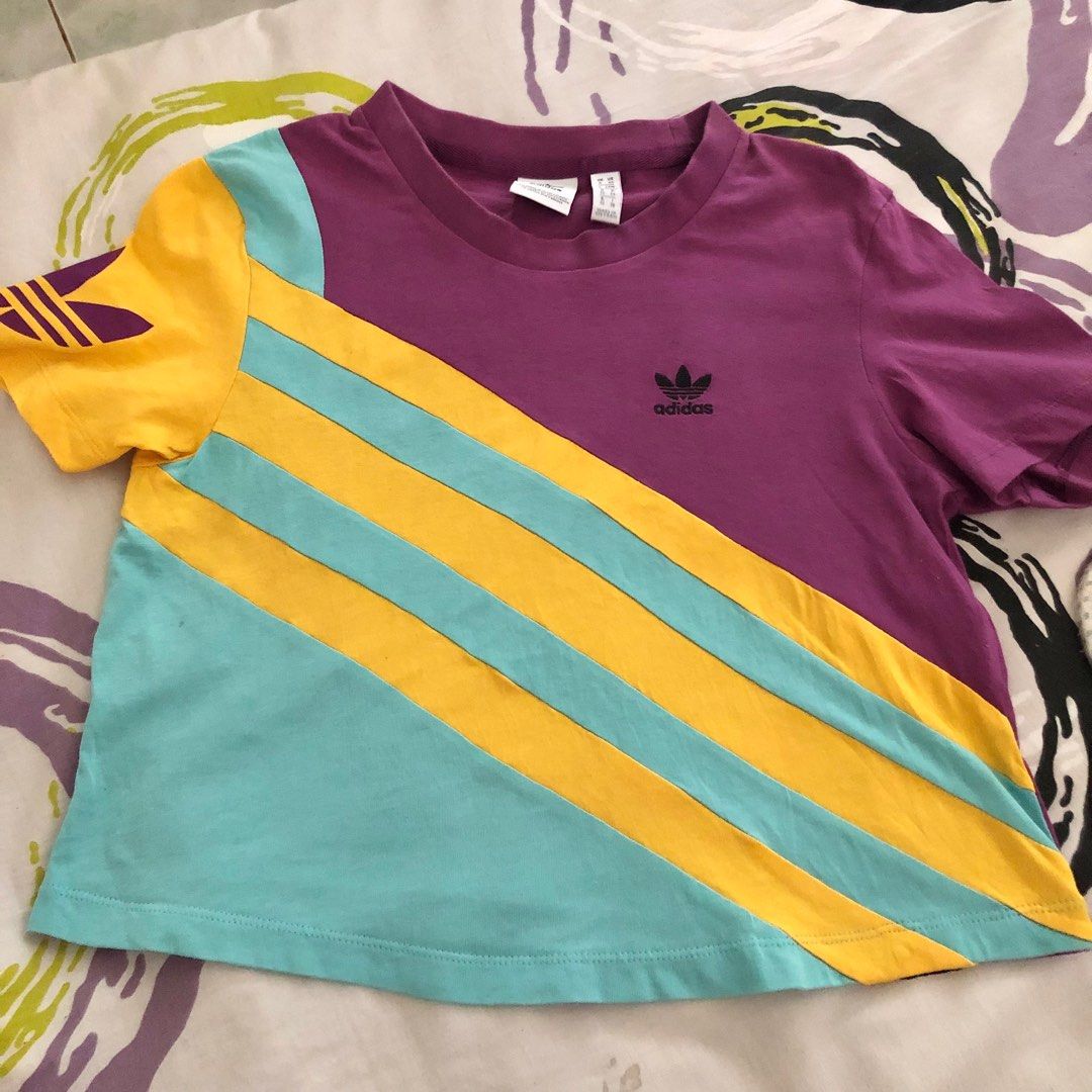 Original Adidas semi crop shirt, Women's Fashion, Tops, Shirts on Carousell