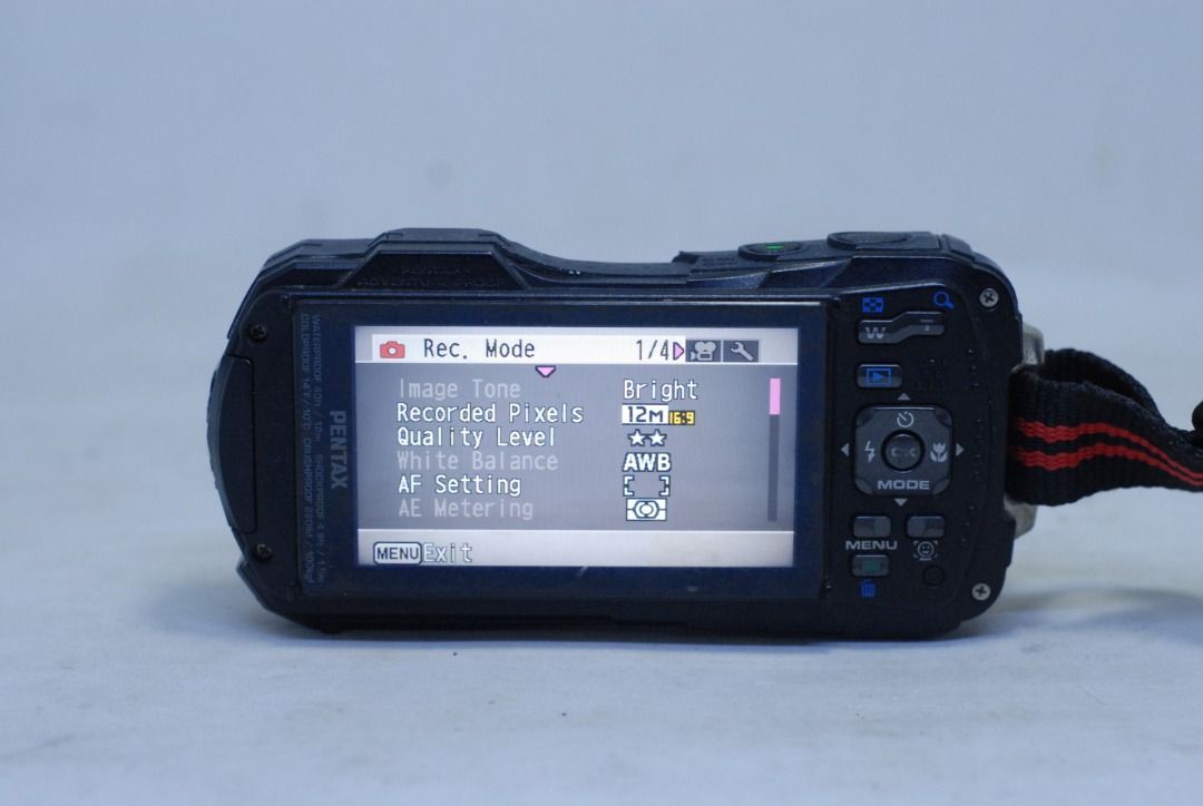 pentax optio wc-II (Category: Cameras) located in Manila. Submitted by ultimogizmos (Listing ID 1214115317, Image 2). Description: The rugged Pentax Optio WG-2 is the successor to the WG-1. It features a 16 megapixel backlit sensor and a new imaging engine, and will be available in four colors: white, red, orange, and black. The key features are: - Water-proof to 12 meters (40 feet) - Shock-proof designed to withstand drops up to 1.5 meter (5 fee
