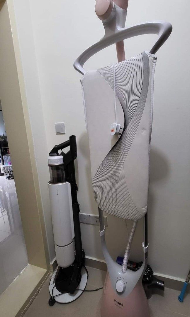 PHILIPS Garment Steamer. NO BOX. Good condition., TV & Home Appliances