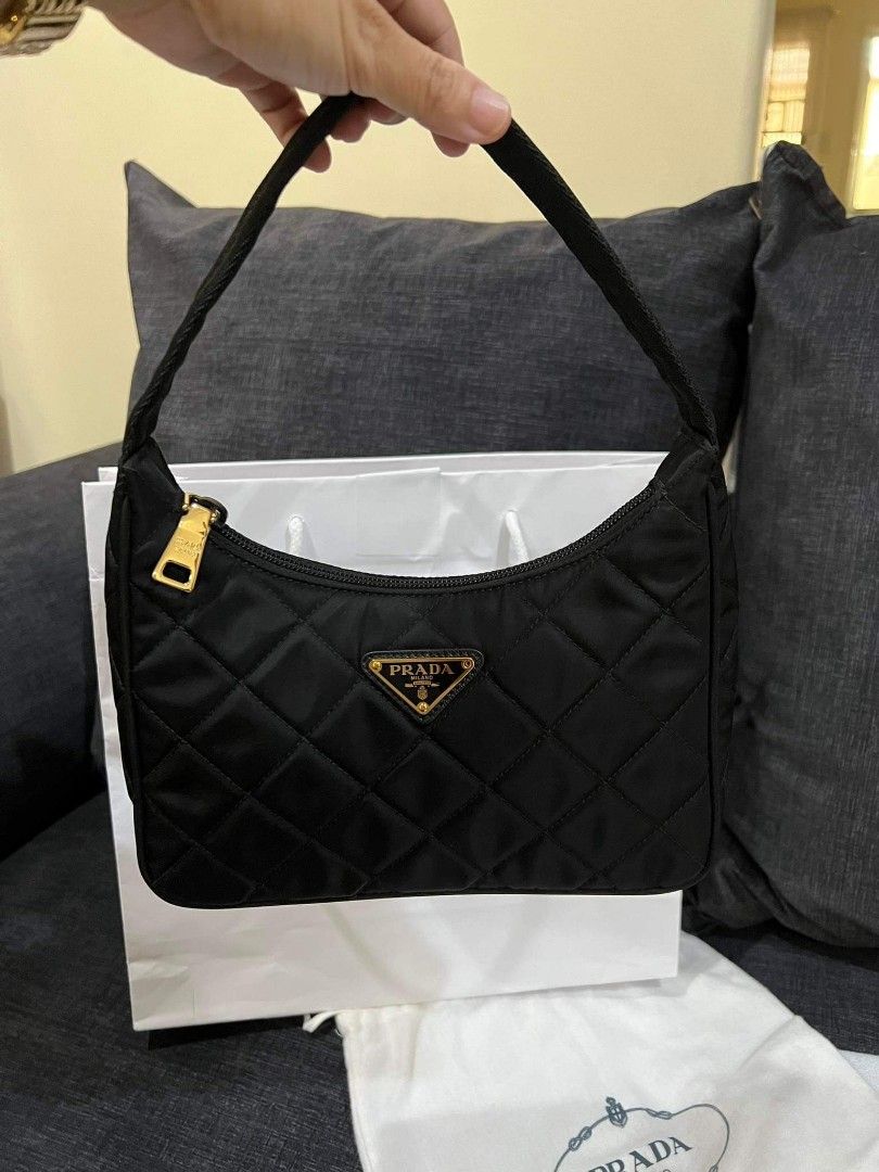 How To Spot Fake Prada Re-Edition 2005 Nylon Shoulder Bag – LegitGrails