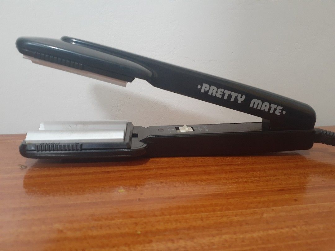 Pretty Mate Hair Crimper (Big Waves on Hair), Beauty & Personal Care, Hair on Carousell