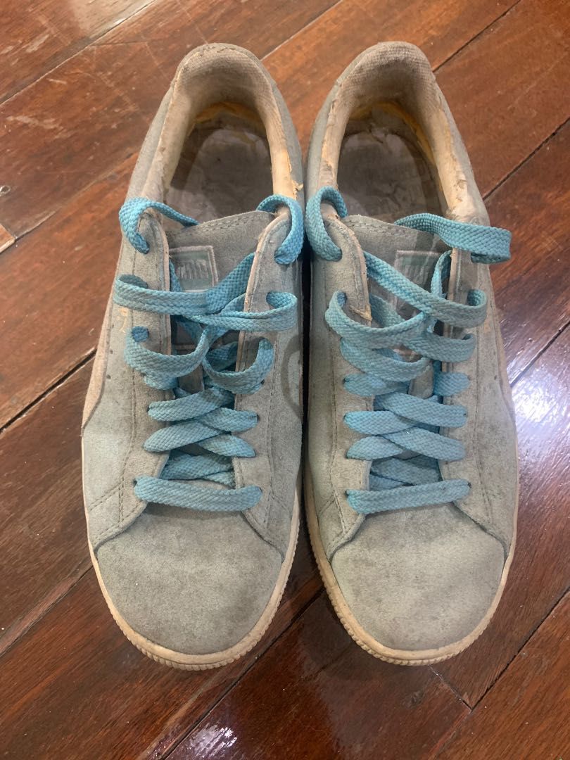 Puma Suede (Category: Sneakers) located in Quezon City. Submitted by hellogoodbri (Listing ID 1213978000, Image 2). Description: - In good condition; cosmetic flaws are noticeable due to age and use (pls. Refer to pics). Minor sole separation but still pretty much usable. - Size 7.5 mens - no box - RFS: decluttering - message for inquiries.