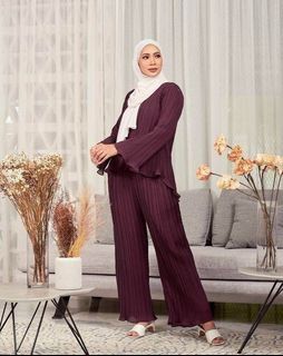 Qiszar Ashley Pleated Suit Dark Purple L