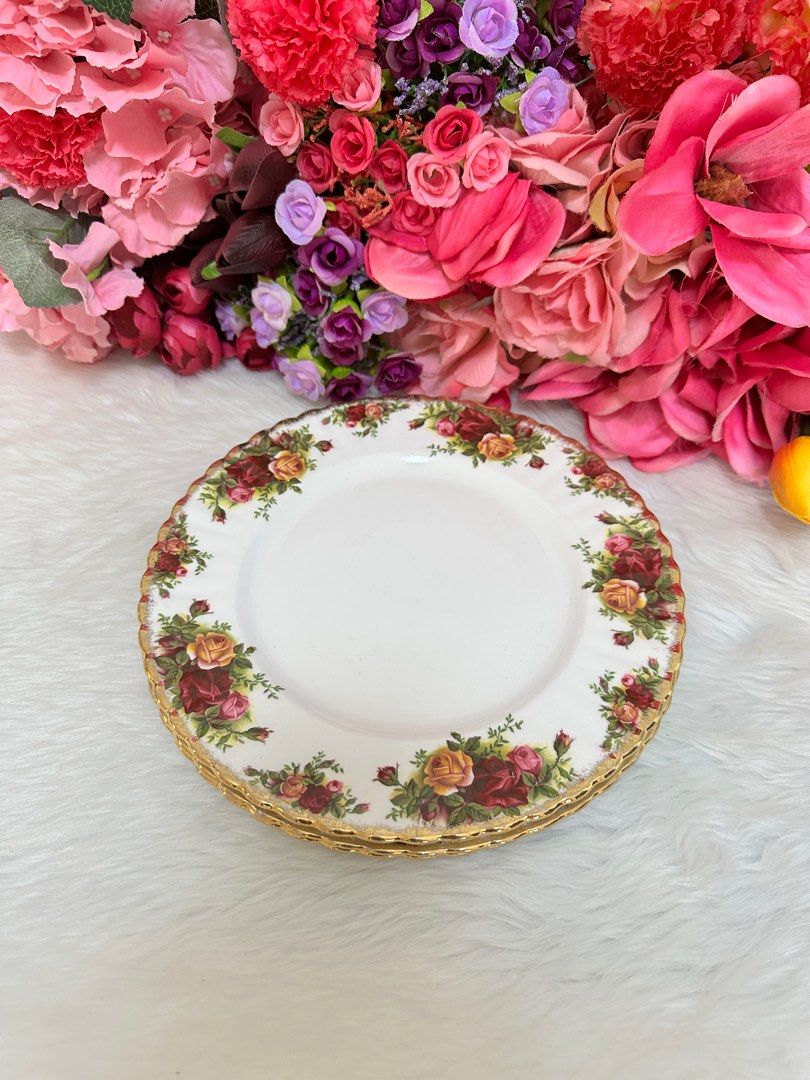 SALE!! Royal Albert OCR 9” Luncheon Plate (Category: Dinnerware & Cutlery) located in Pasig City. Submitted by glam_things (Listing ID 1214142933, Image 1). Description: .