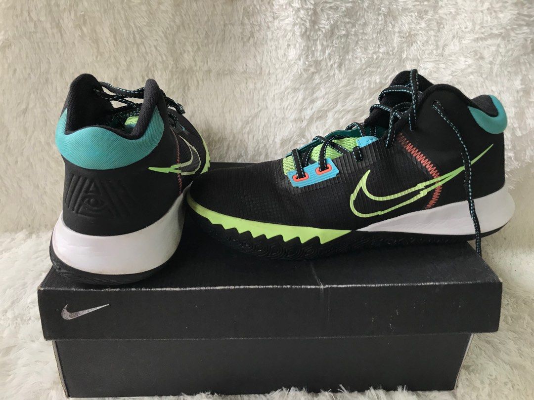 RUSH ‼️ KYRIE FLYTRAP IV EP (Category: Sneakers) located in Santa Cruz. Submitted by hongkongmarketph (Listing ID 1214047249, Image 3). Description: Kyrie Flytrap IV EP Black/Lime Glow-Lagoon Pulse Size 8.5 25.5 CM RFS: Di naglalaro ng basketball, ginamit lng pang jogging used three times not abused. no issue, di gasgas yung sole. PM if you’re interested. Thank you.