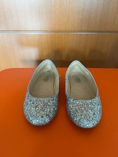 Sepatu Mark & Spencer