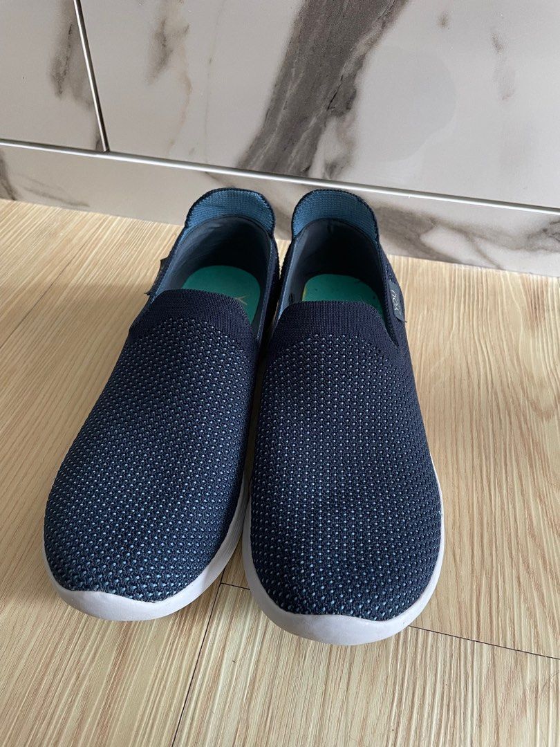 Skechers 15822 store