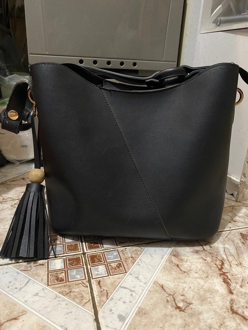 Shiny Ton Leather Bucket Bag, Women's Fashion, Bags & Wallets, Shoulder