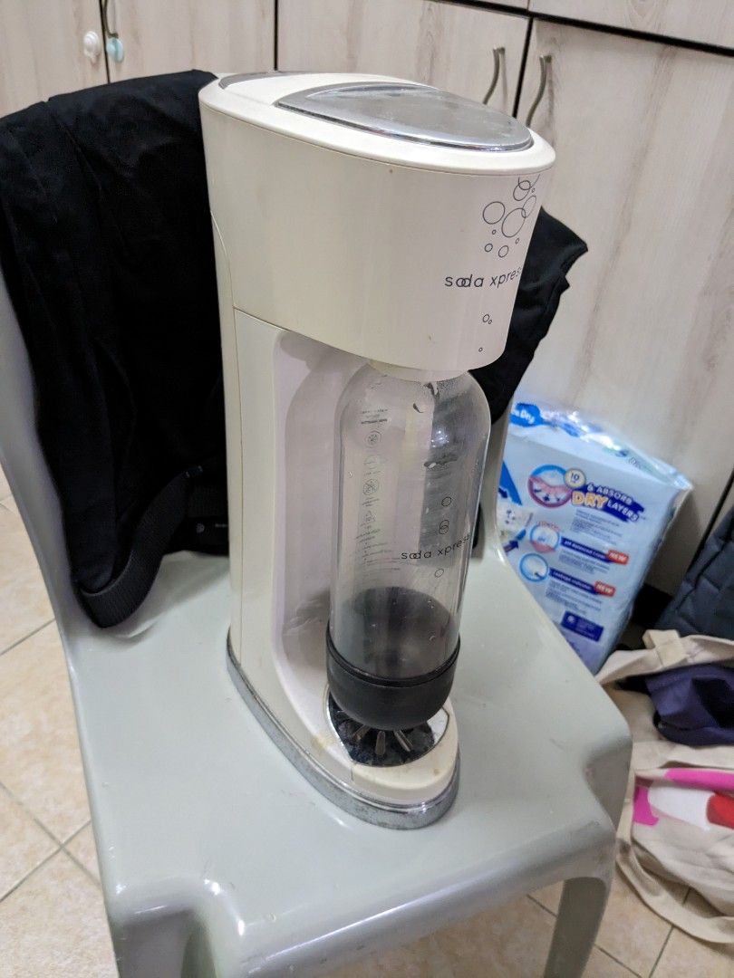 SODA XPRESS EXPRESS sparkling water machine carbonated water used Kajang Area, TV & Home