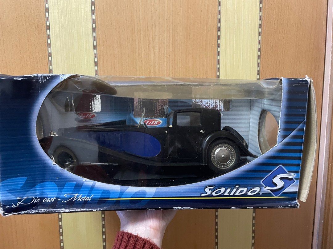 Bugatti Royale type 41 - 1930 Solido sous Blister N⁰8001 09/87. Échelle