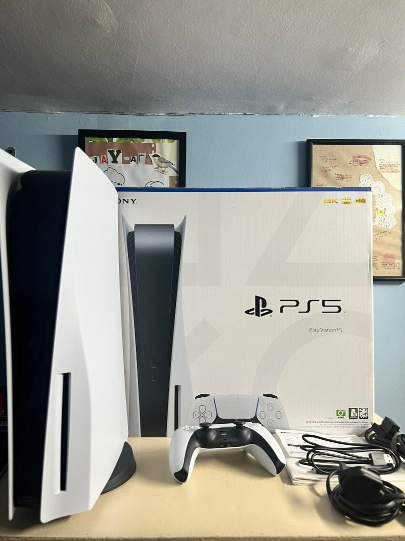 Sony Playstation 5 / PS5 Console Disc Edition Standard Package, Video ...