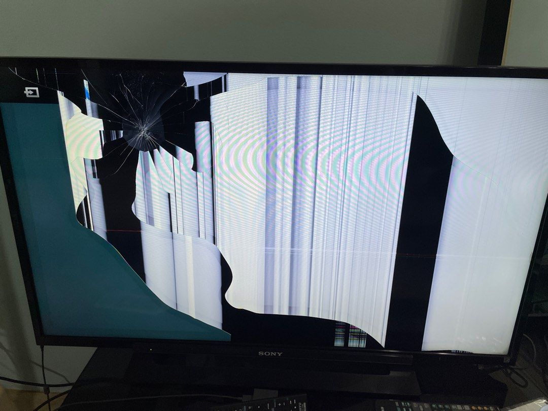 Sony tv broken led, TV & Home Appliances, TV & Entertainment, TV on