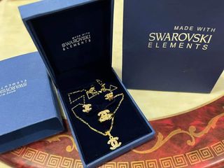 Swarovski Elements  Jewelry Set