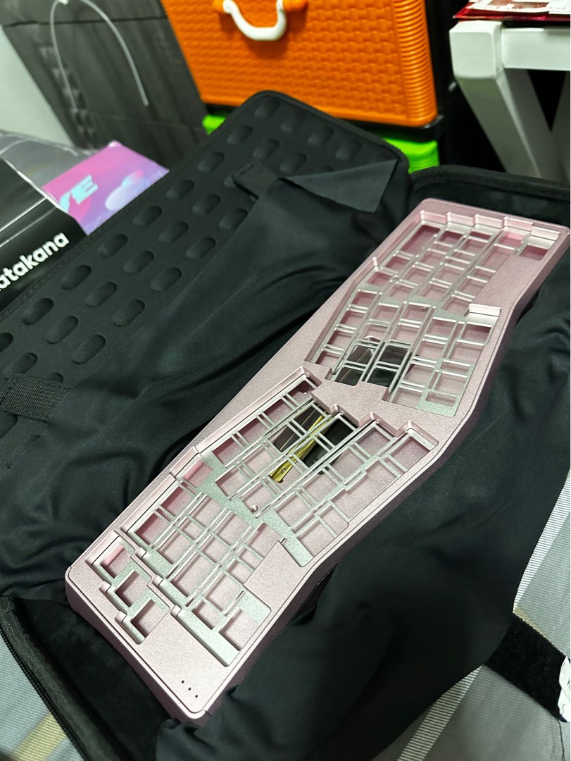 TGR x Dolice Pink New KLC, Computers & Tech, Parts & Accessories