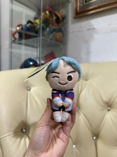 Tiny tan plushie