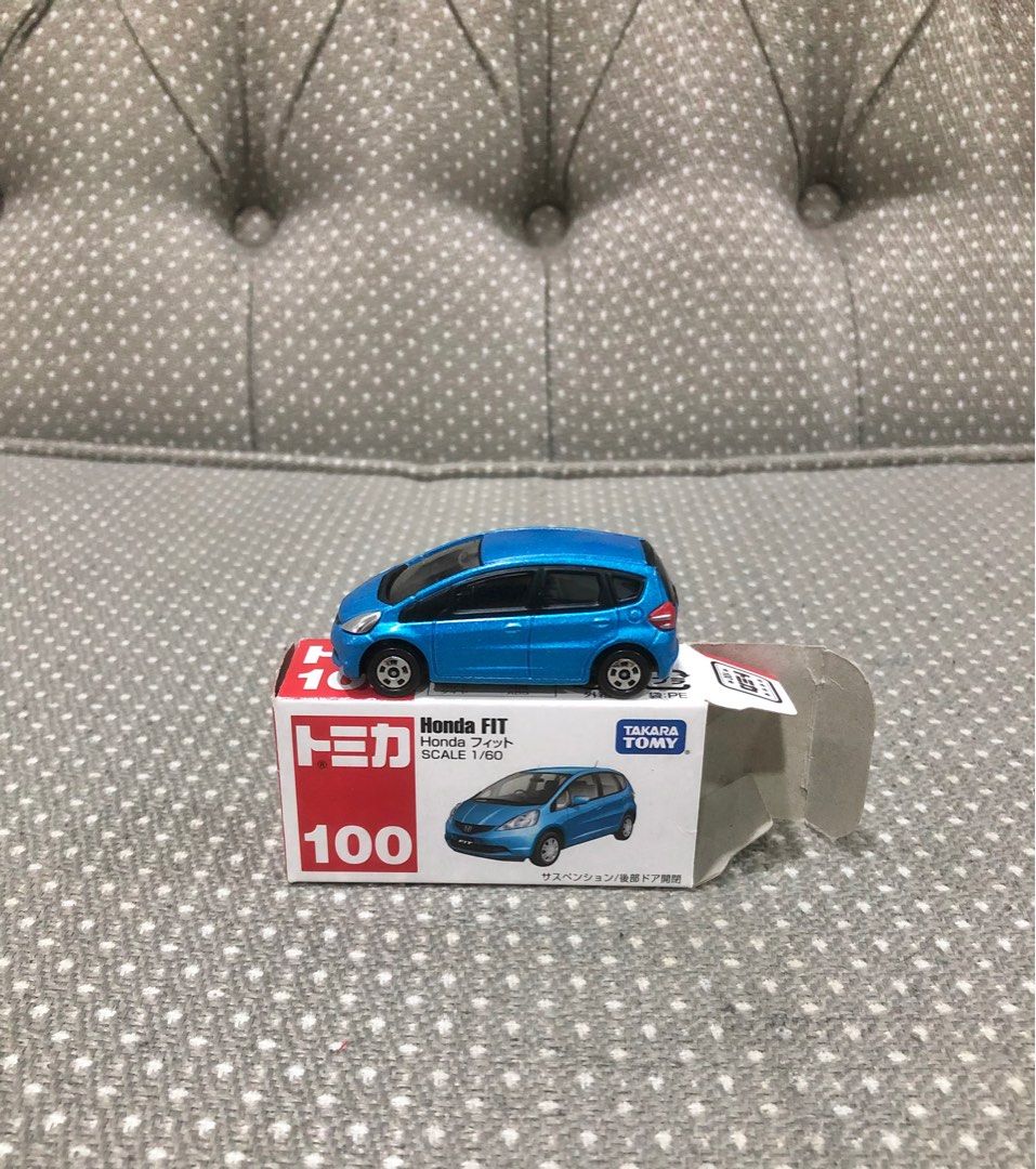 Tomica jazz hot sale