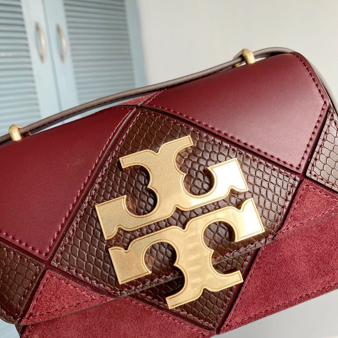 Tory Burch Eleanor Diamond Quilted Crossbody Bag Maroon Red, Women's  Fashion, Bags & Wallets, Cross-body Bags on Carousell