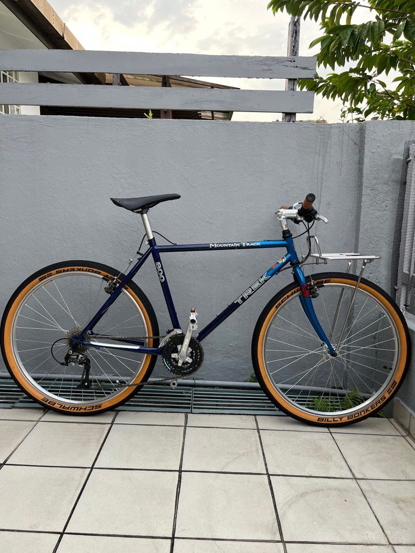 TREK 800 MOUNTAIN TRACK 26 Size 52cm Sports Equipment