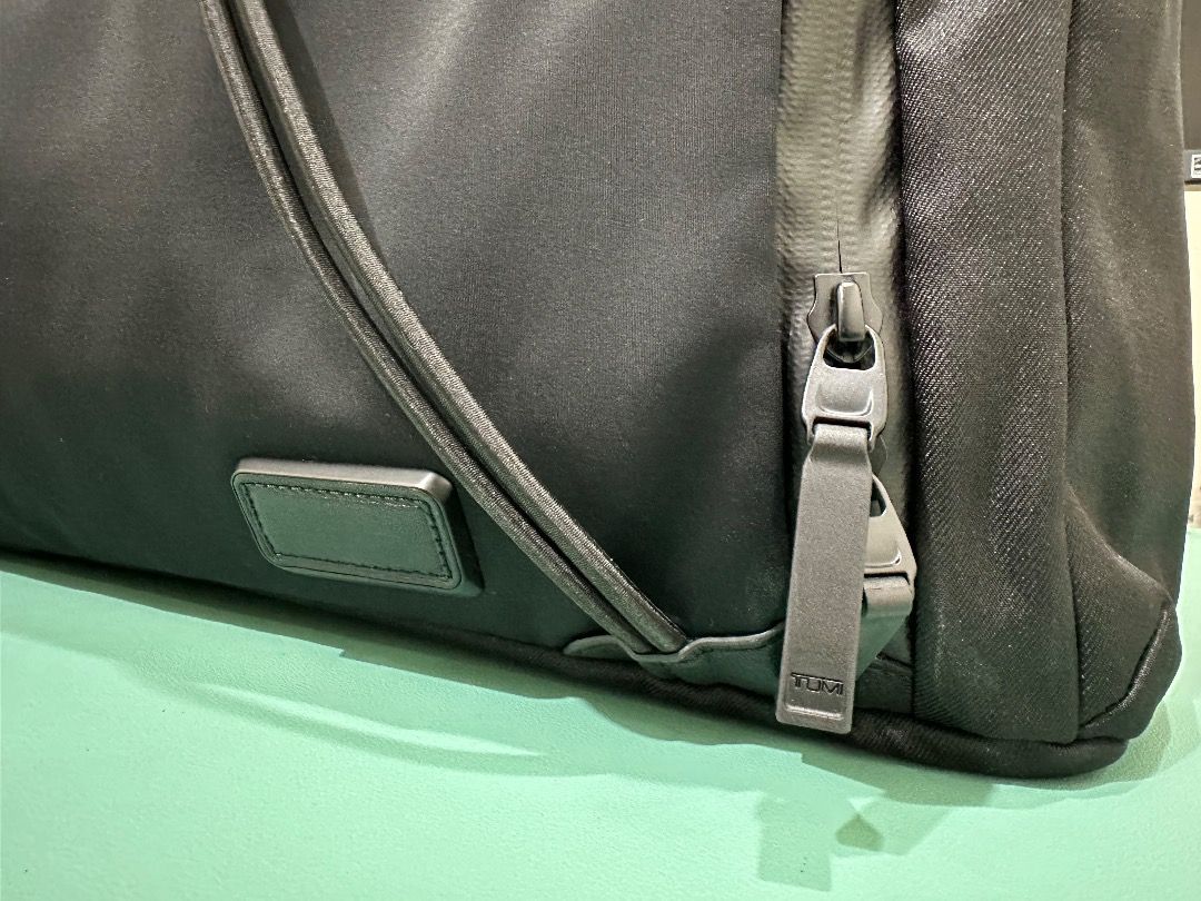 Tumi boulder duffel online
