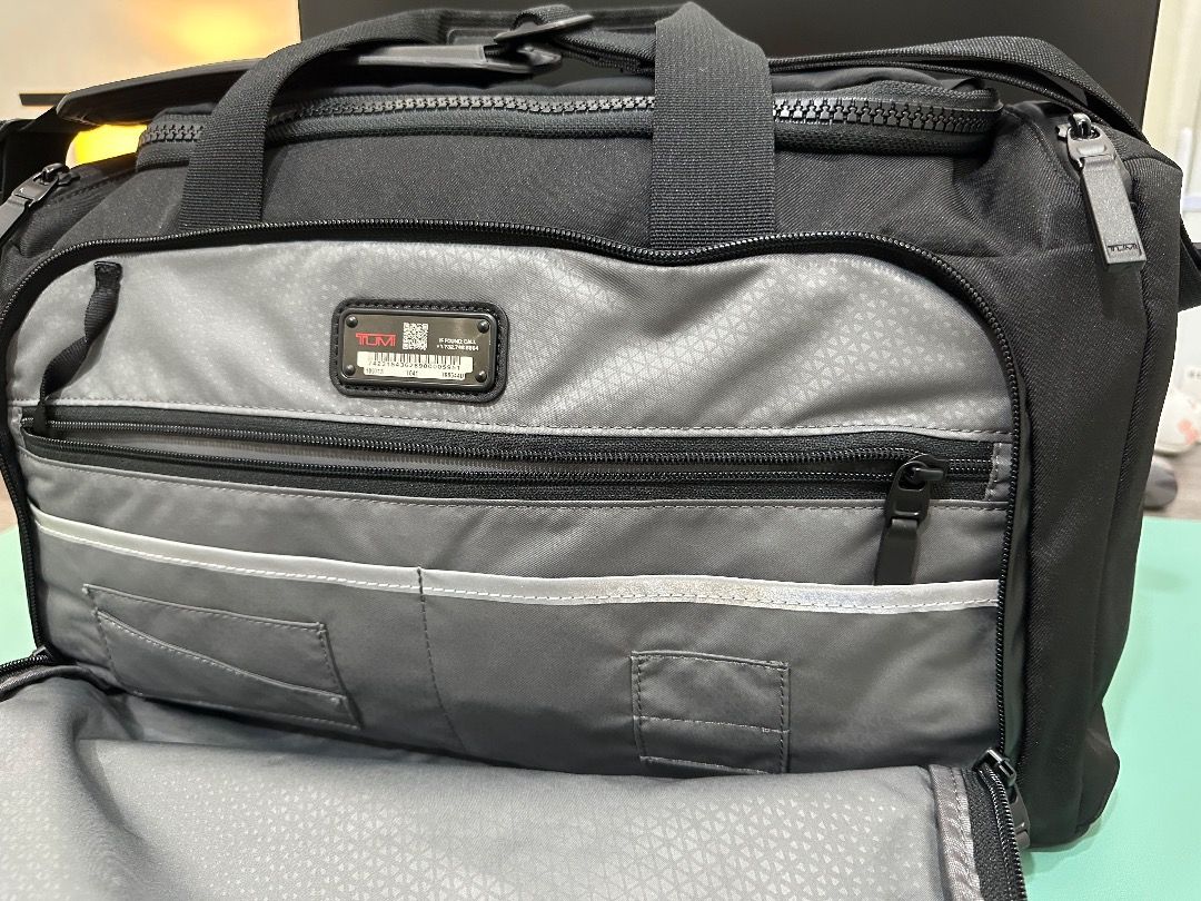 Tumi boulder duffel store