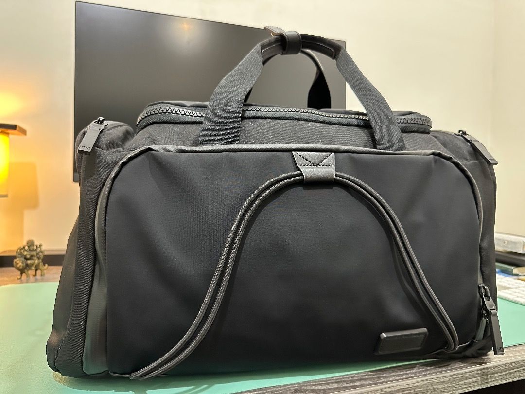 Tumi boulder duffel store
