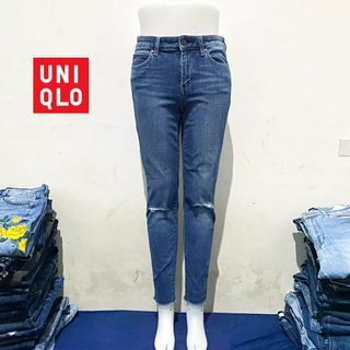 Ultra Stretch UNIQLO ripped Jeans