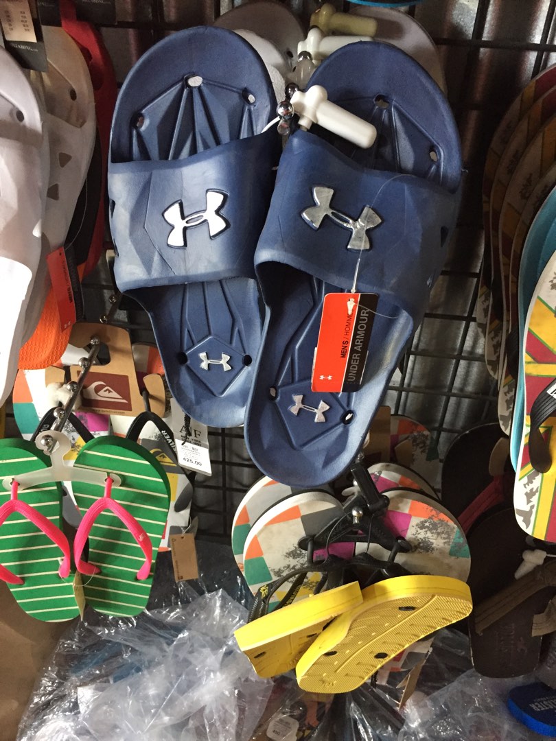 under armor slippers