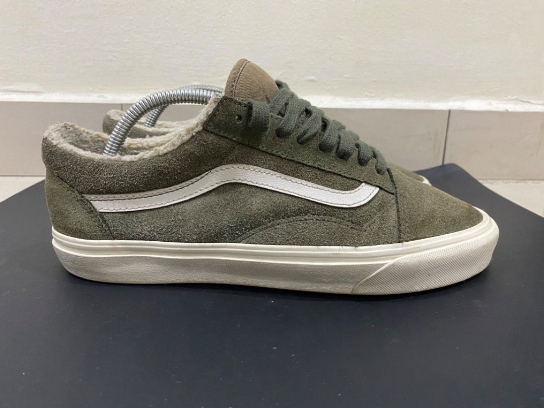 Olive green sherpa discount vans
