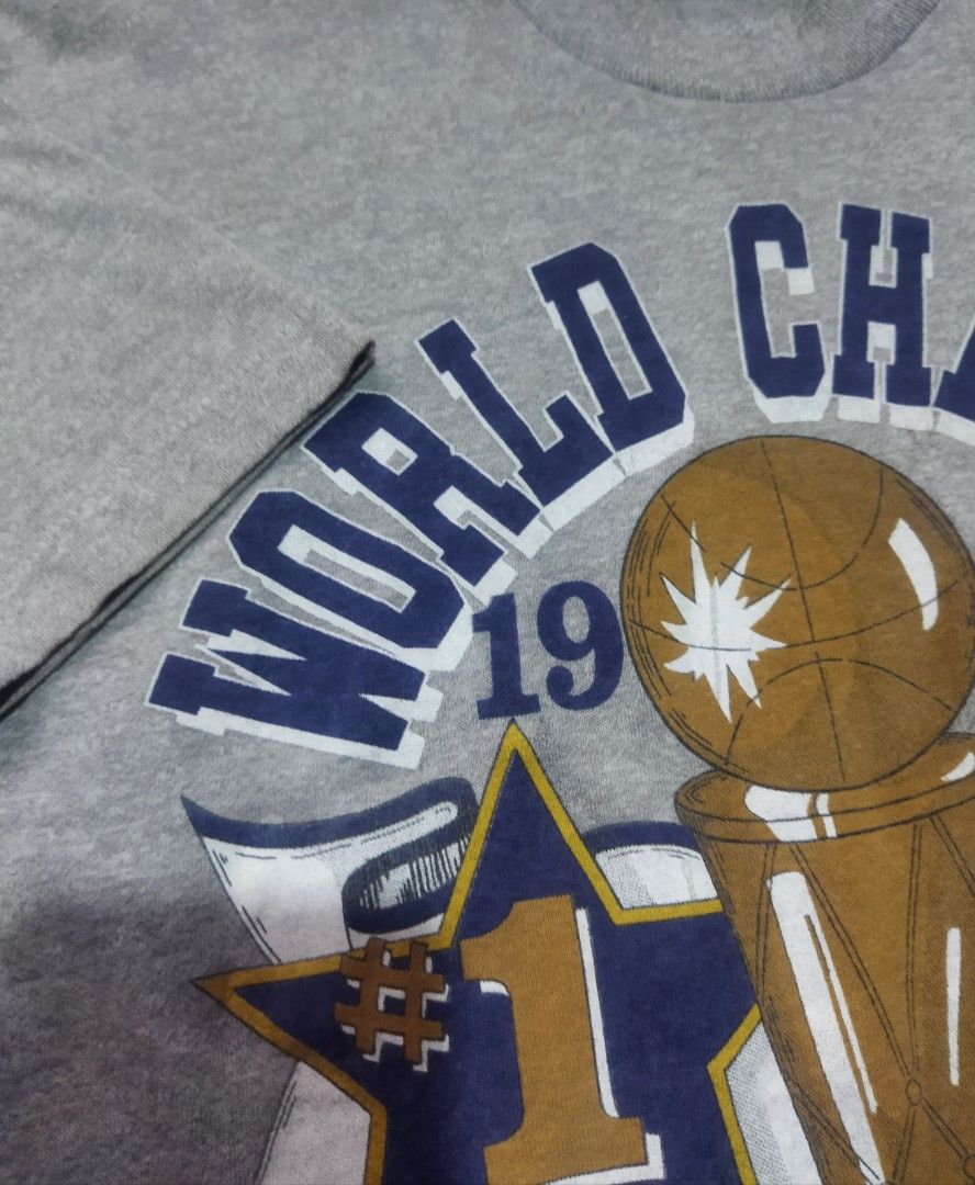 Wyco Vintage 1987 Los Angeles Lakers NBA World Champs Shirt