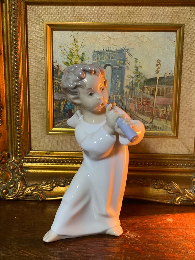 Vintage Lladro Angel with Flute, Hobbies & Toys, Memorabilia