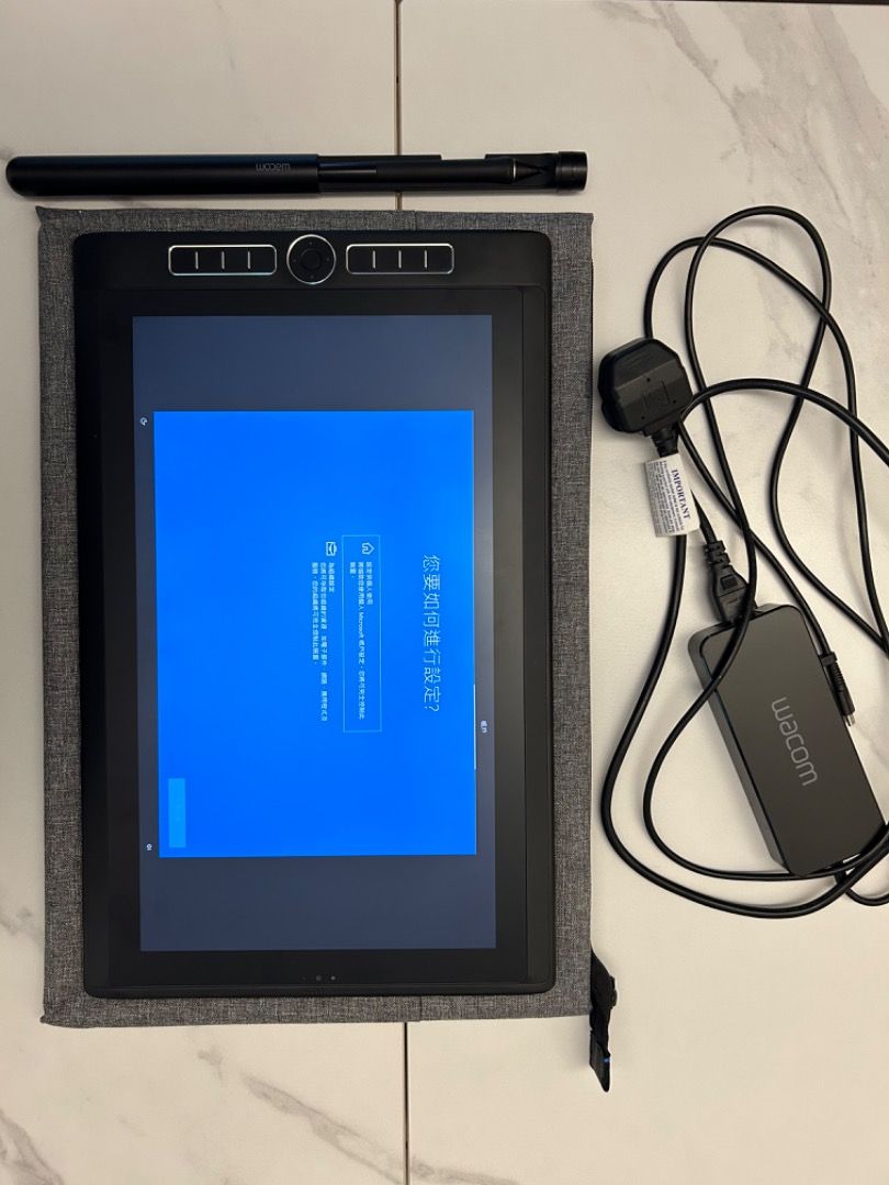 MobileStudio Pro 16 DTH-W1620H/K0 Mobile Studio Pro 16 DTH
