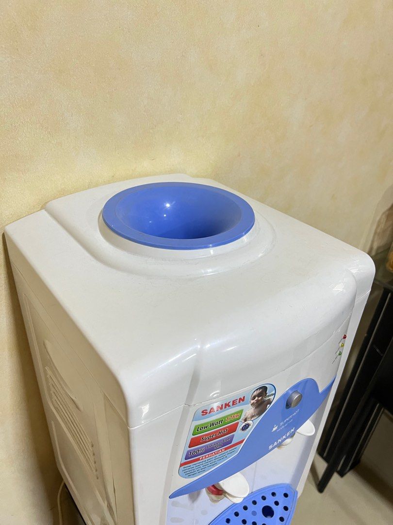 Water Dispenser air Sanken low watt galon, Kitchen & Appliances di Carousell