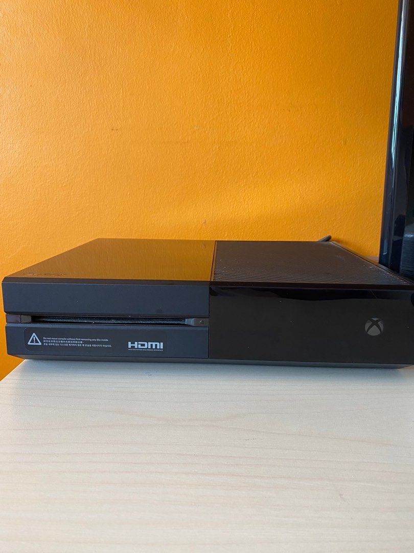 Xbox One 500GB, Video Gaming, Video Game Consoles, Xbox on Carousell