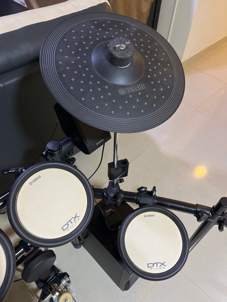 Yamaha Electronic Drum Set DTX562K, Hobbies & Toys, Music & Media