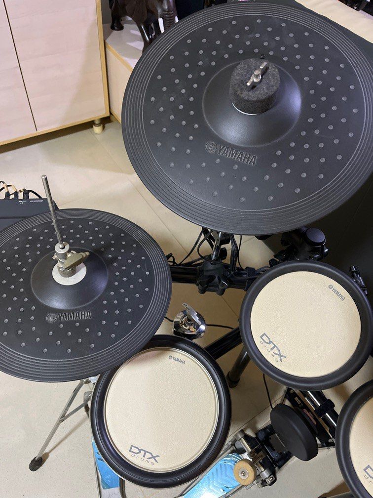 Yamaha Electronic Drum Set DTX562K, Hobbies & Toys, Music & Media